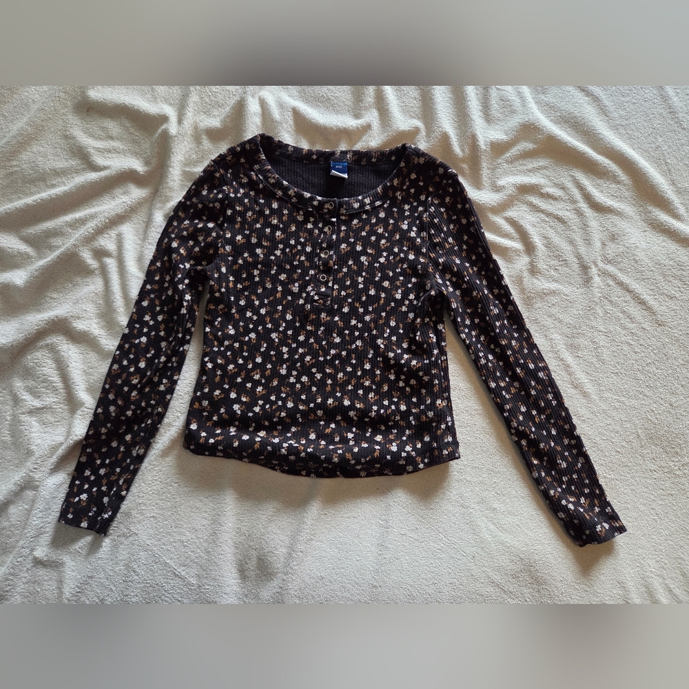 Black Floral Ribbed Button Front Long Sleeve Top